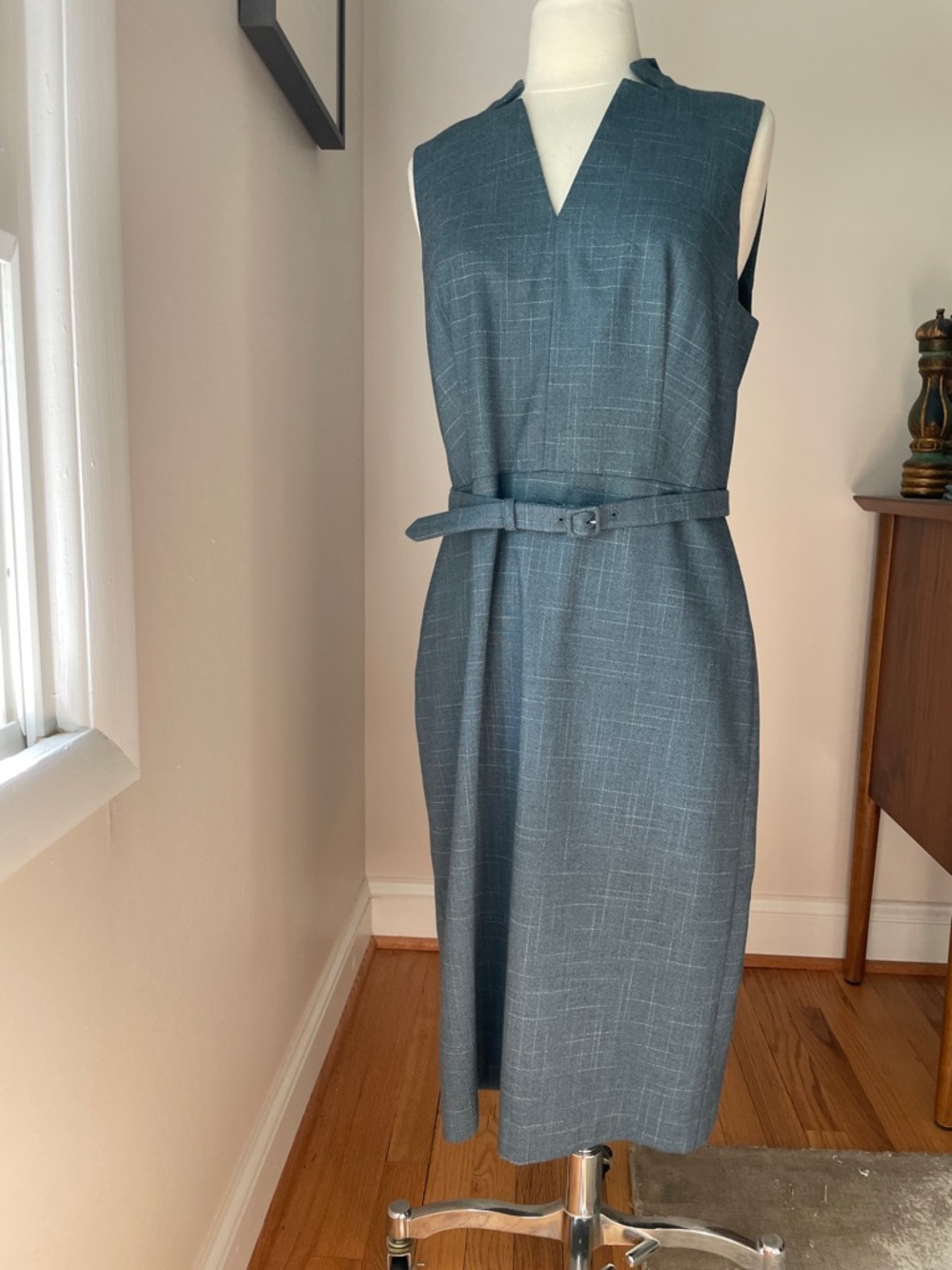 Ann Taylor Sleeveless Teal-Blue Midi Dress with Self Belt